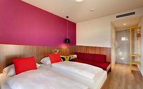 Meininger Hotel Frankfurt Main / Airport